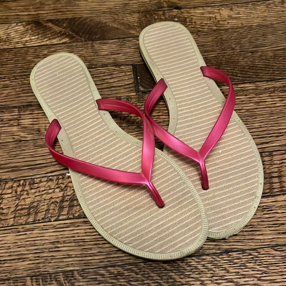 Womens Pink Flip Flops